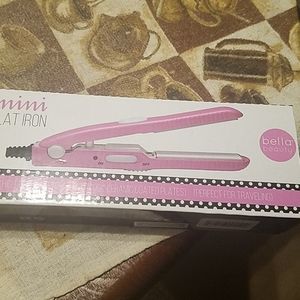 Mini flat iron